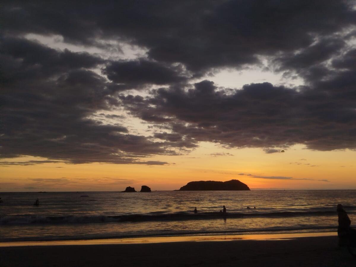 vista - Manuel Antonio Kayak Tour 🌴 | Private Experience from San José + Meals & Sunset Manuel Antonio Puntarenas - Tour en Costa Rica