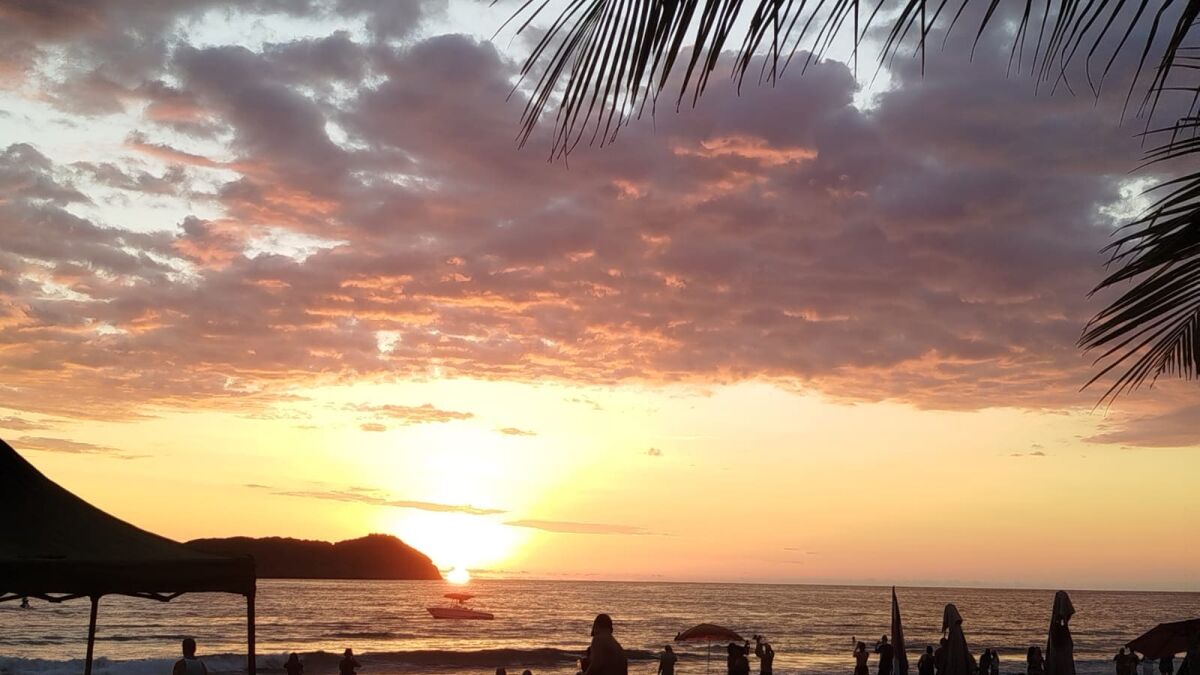 Manuel Antonio Kayak Tour 🌴 | Private Experience from San José + Meals & Sunset en Manuel Antonio, Puntarenas - Tour de Costa Rica