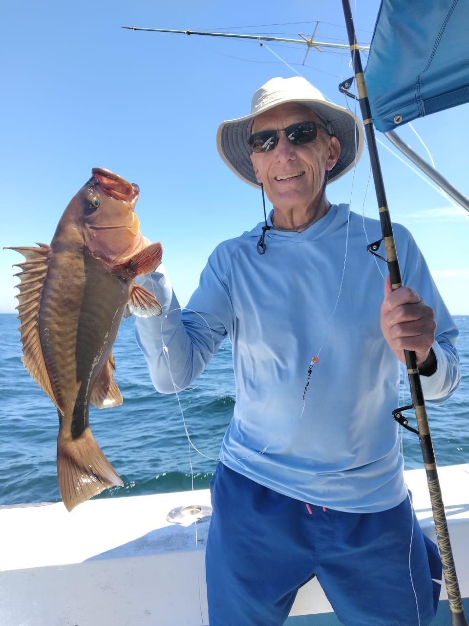 aventura - Sunscreen (reef-safe preferred) 🧴 Sunglasses 🕶️ Hat or cap 🧢 Light, comfortable clothing Swimsuit 👙 Towel Non-slip shoes or sandals Camera or phone for photos 📸 Dominical Puntarenas - Tour en Costa Rica